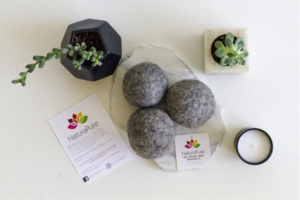 HankyBook - Umweltfreundlicher und nachhaltiger Geschenkführer für 2020 - NaturaPure Wool Dryer Balls